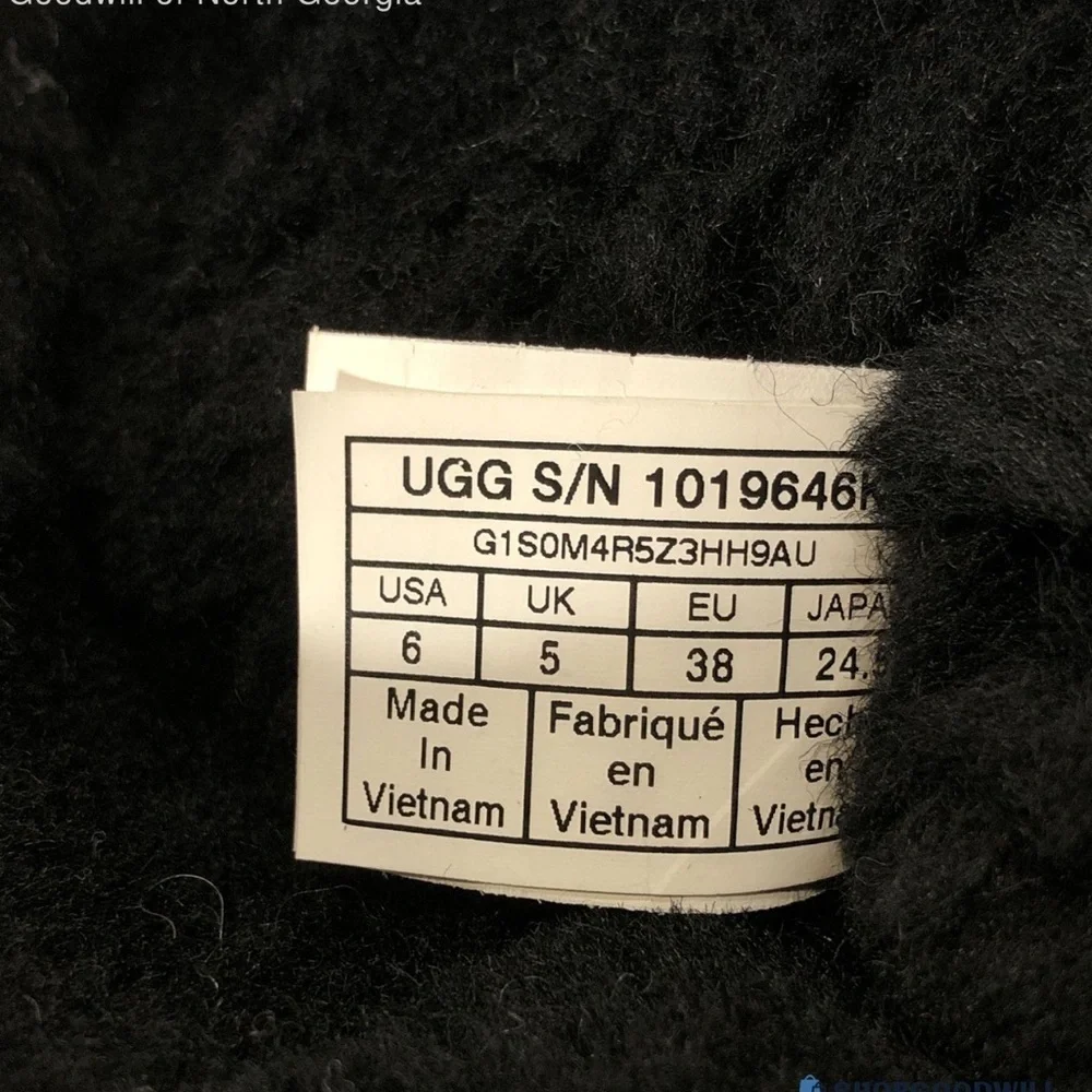 UGG gently used